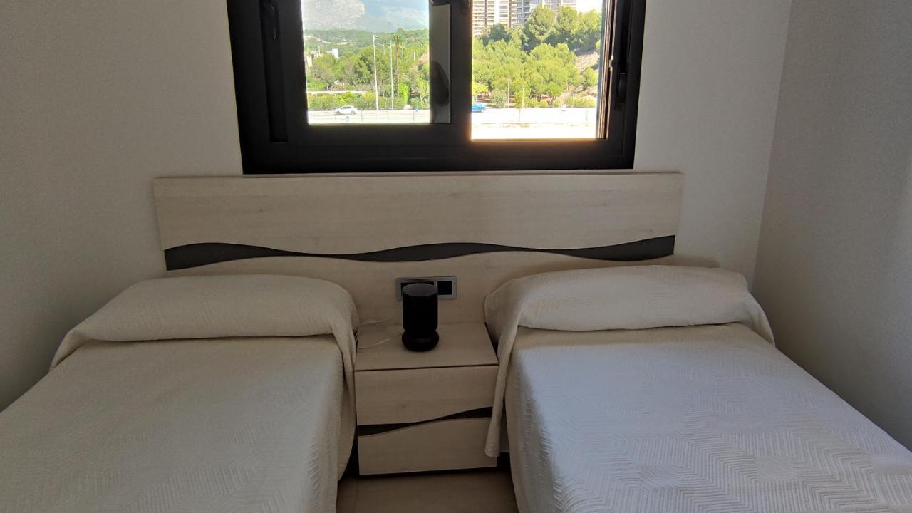 Apartamentos Sunset Waves By Sonneil Rentals Бенидорм Екстериор снимка