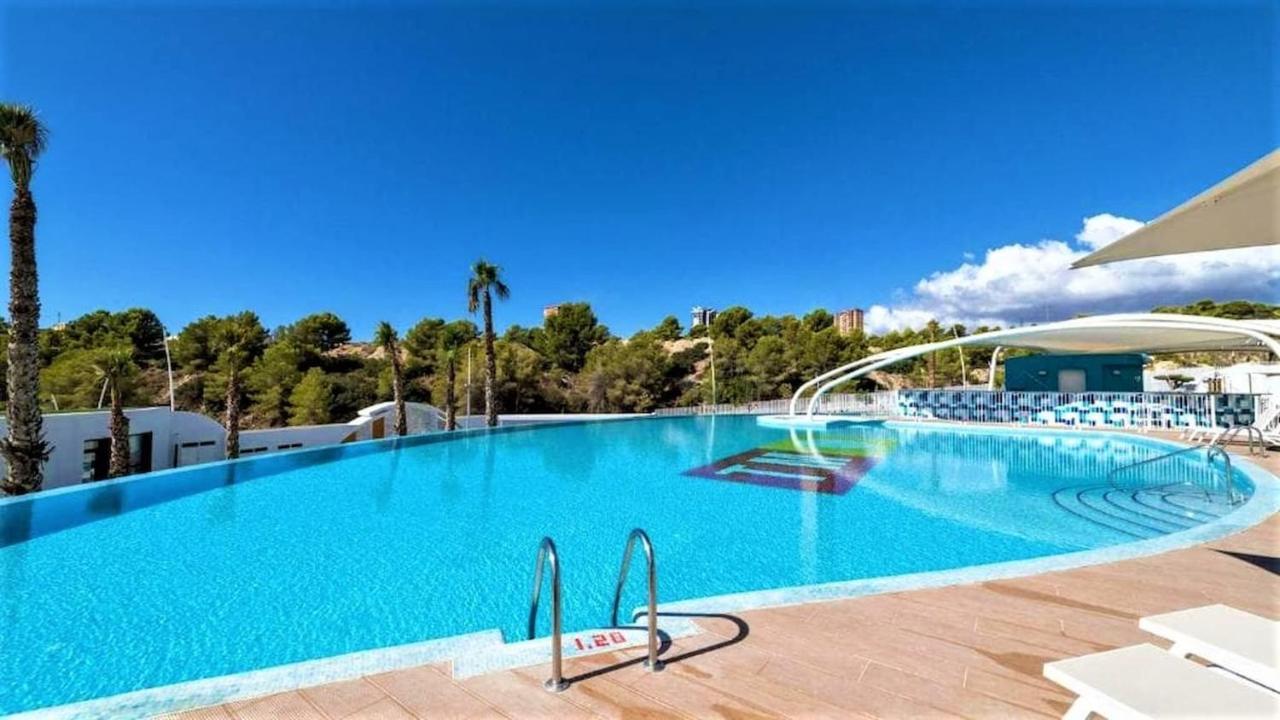 Apartamentos Sunset Waves By Sonneil Rentals Бенидорм Екстериор снимка