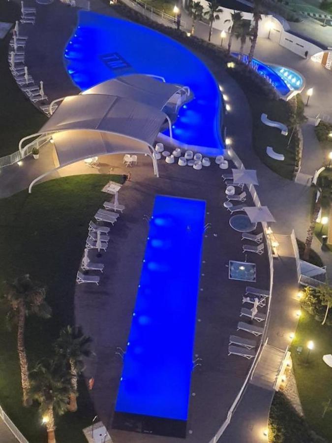Apartamentos Sunset Waves By Sonneil Rentals Бенидорм Екстериор снимка